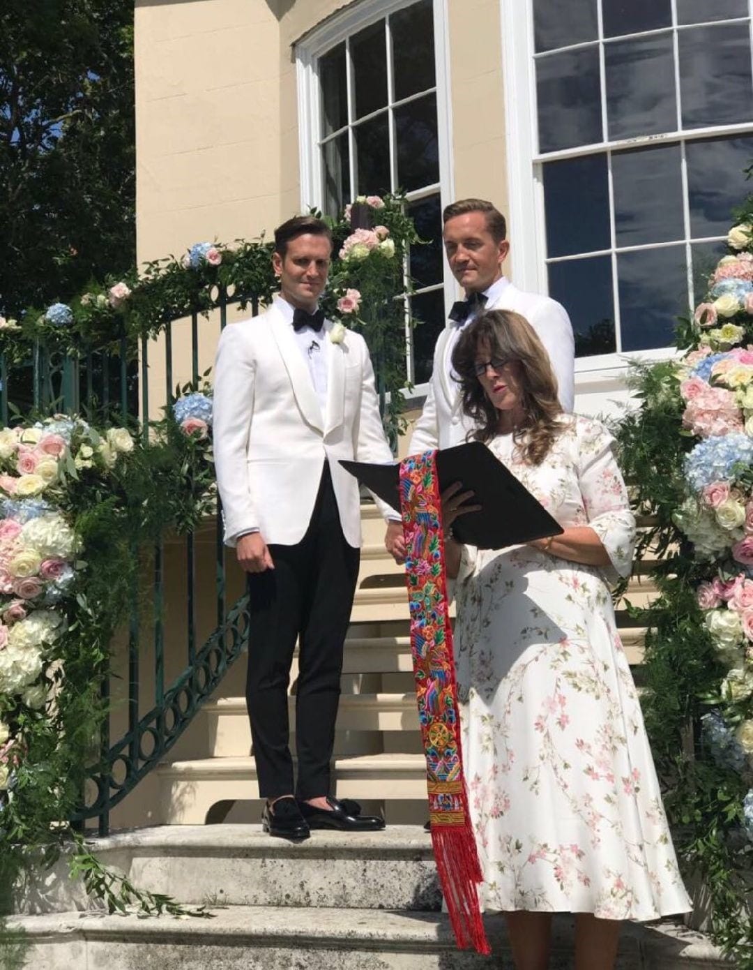 wedding celebrant in Hampshire